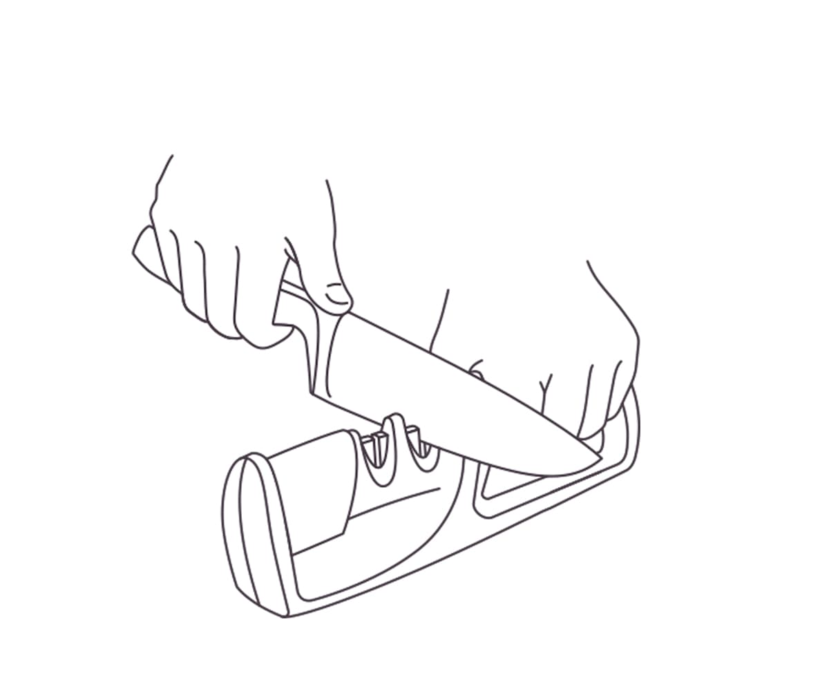 WÜSTHOF Pull Through Sharpening Illustration 