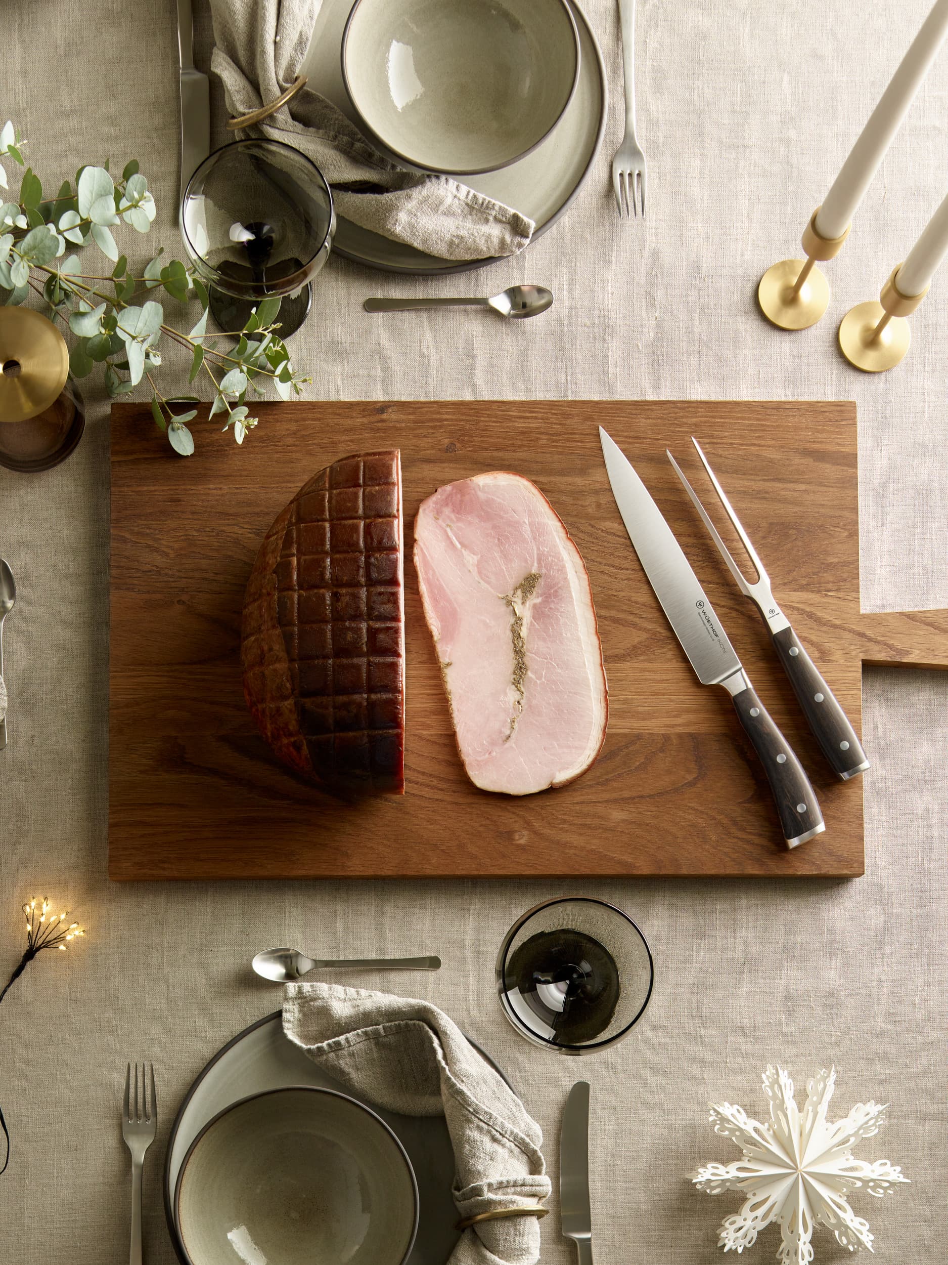 WÜSTHOF carving set near large ham